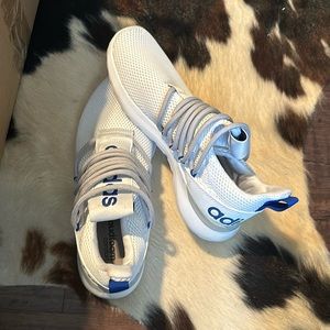 Rarely worn Mens adidas shoes